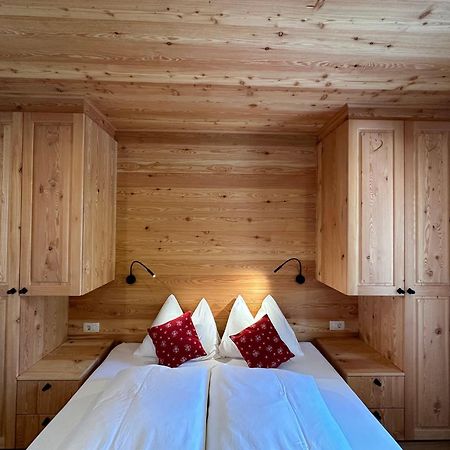 Hotel Surc Кранска гора Екстериор снимка