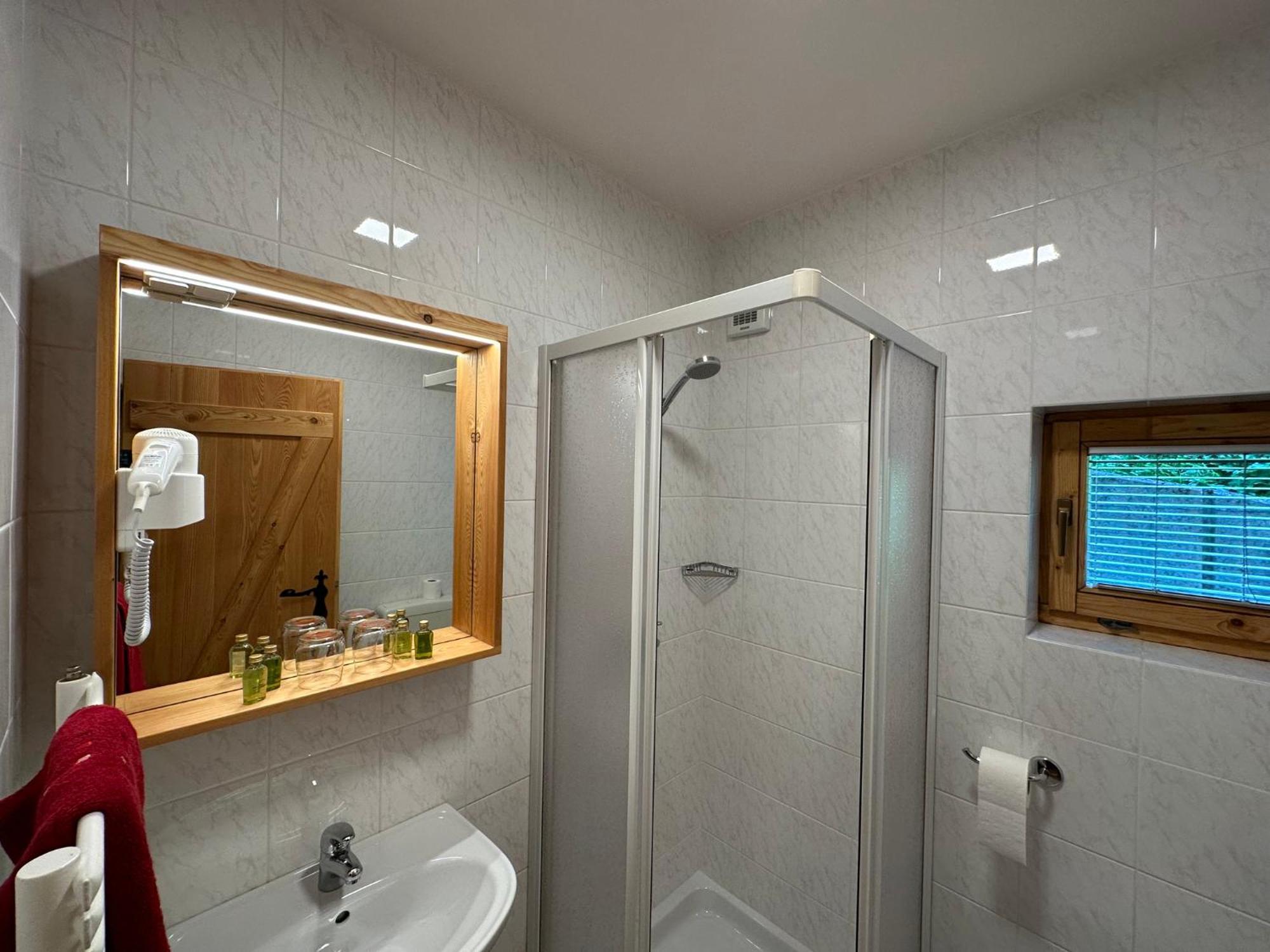 Hotel Surc Кранска гора Екстериор снимка