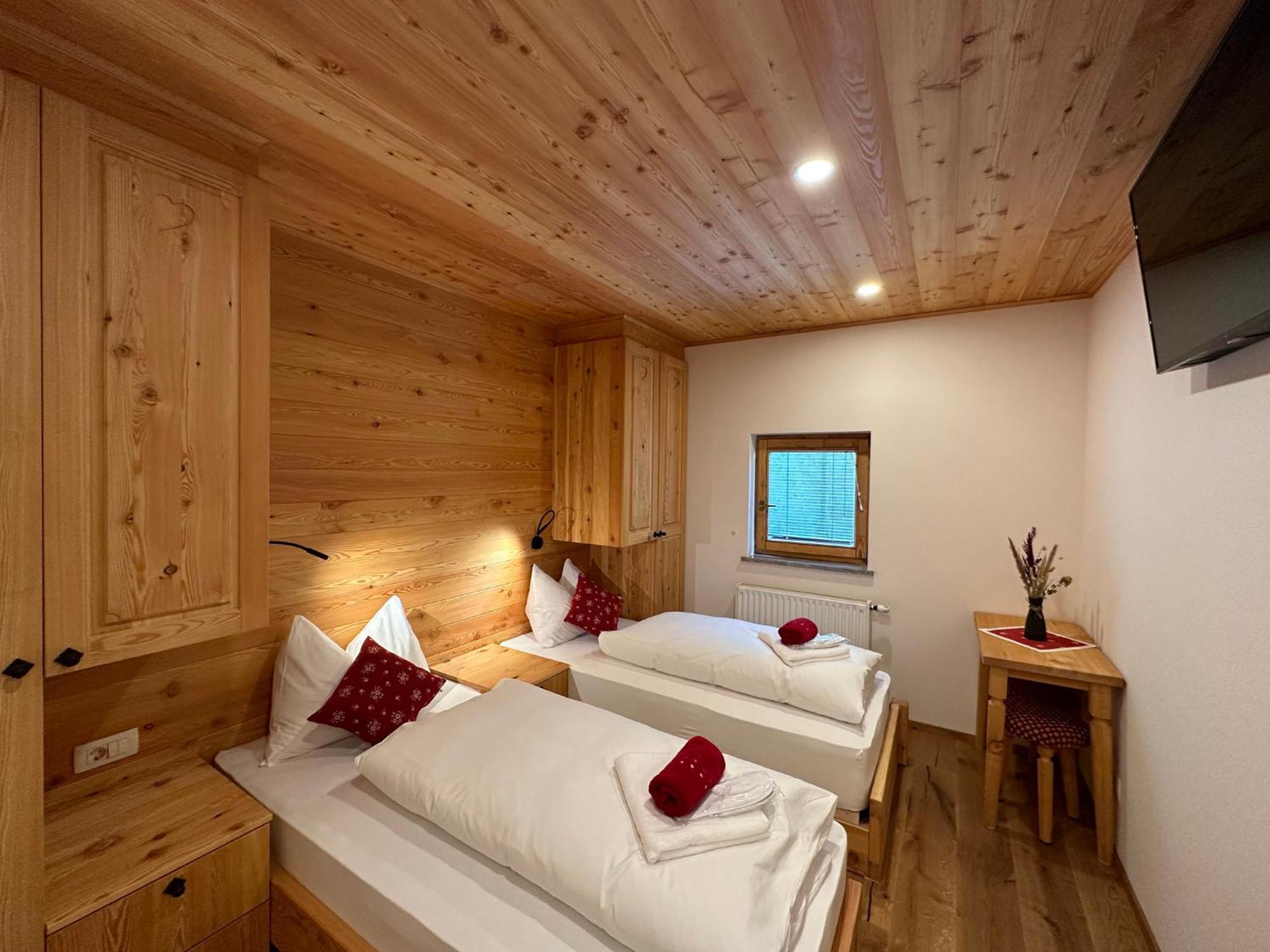 Hotel Surc Кранска гора Екстериор снимка