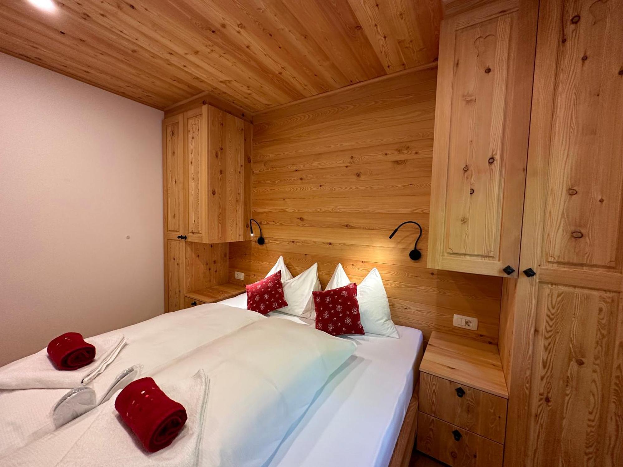 Hotel Surc Кранска гора Екстериор снимка