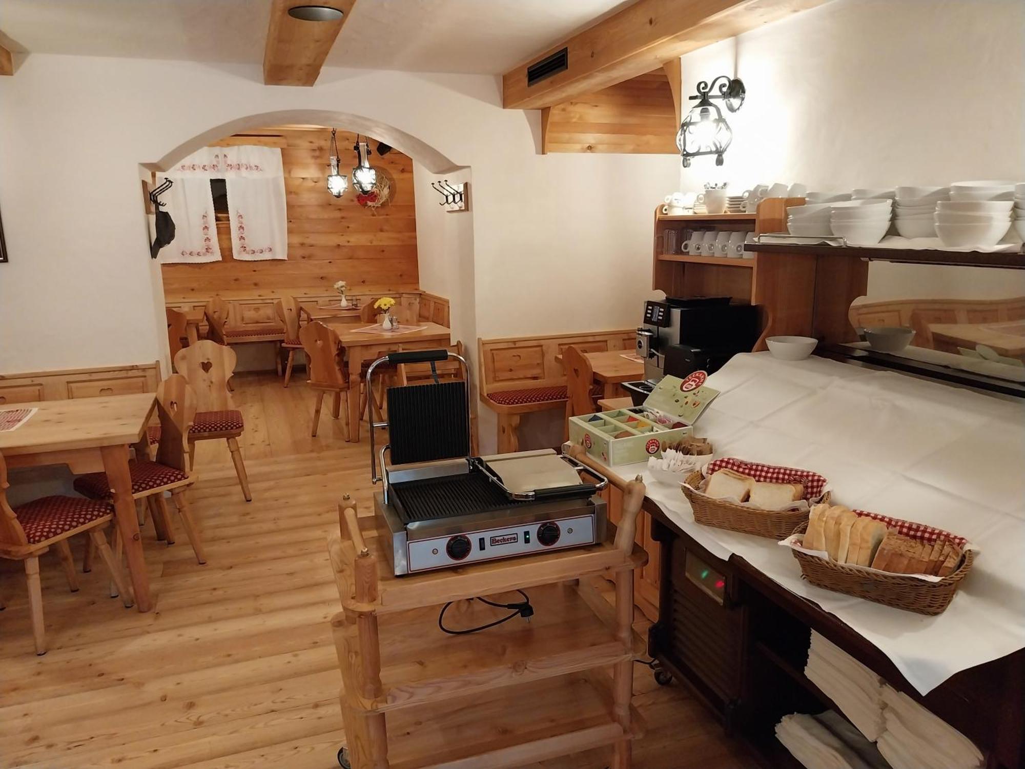 Hotel Surc Кранска гора Екстериор снимка