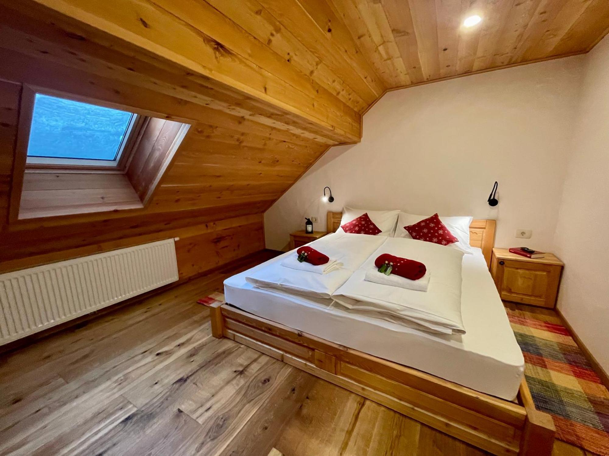 Hotel Surc Кранска гора Екстериор снимка