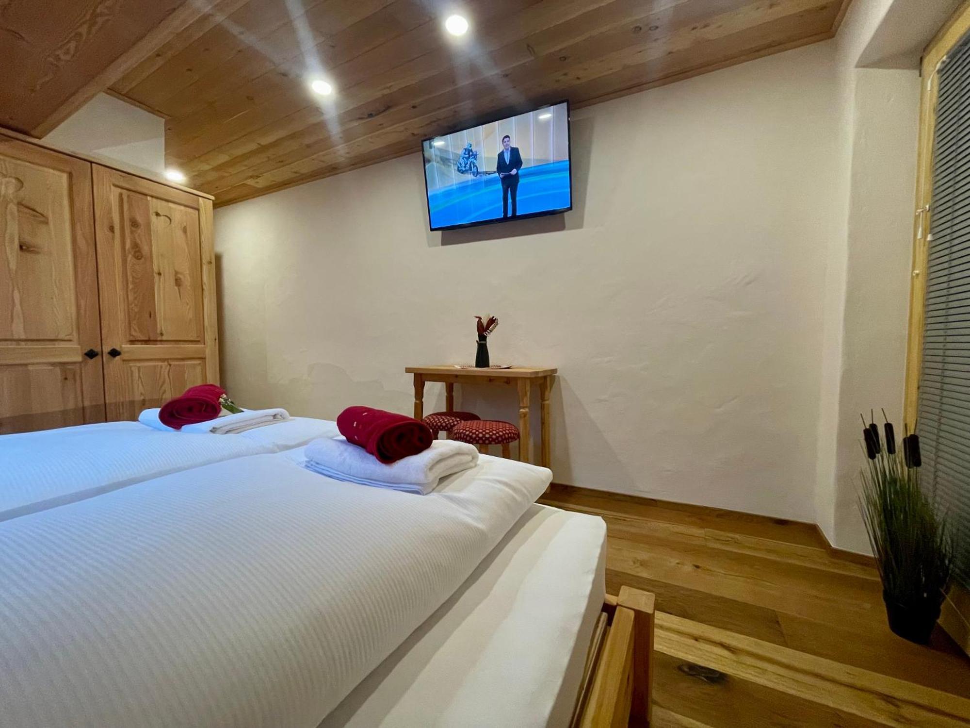 Hotel Surc Кранска гора Екстериор снимка
