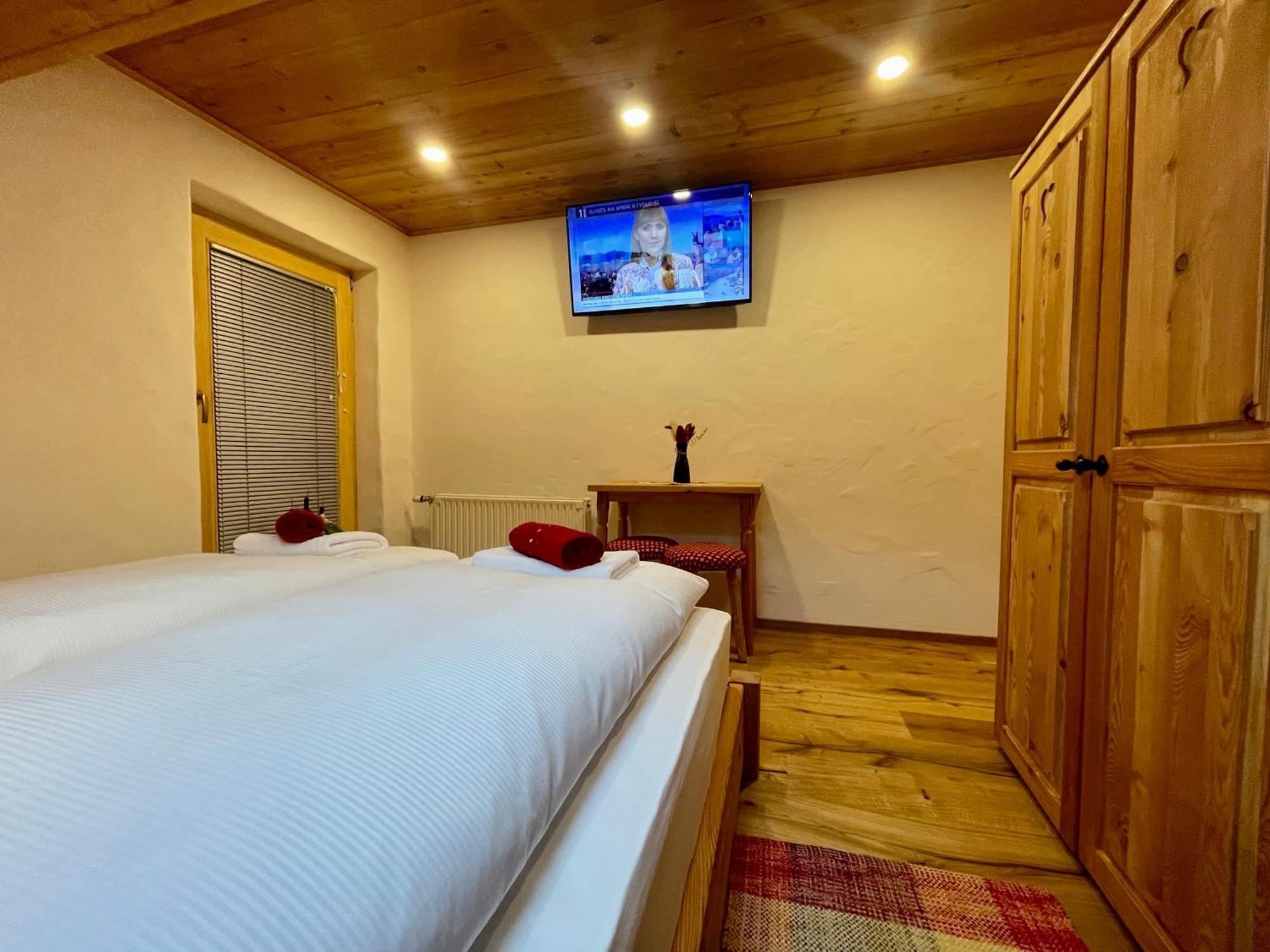 Hotel Surc Кранска гора Стая снимка