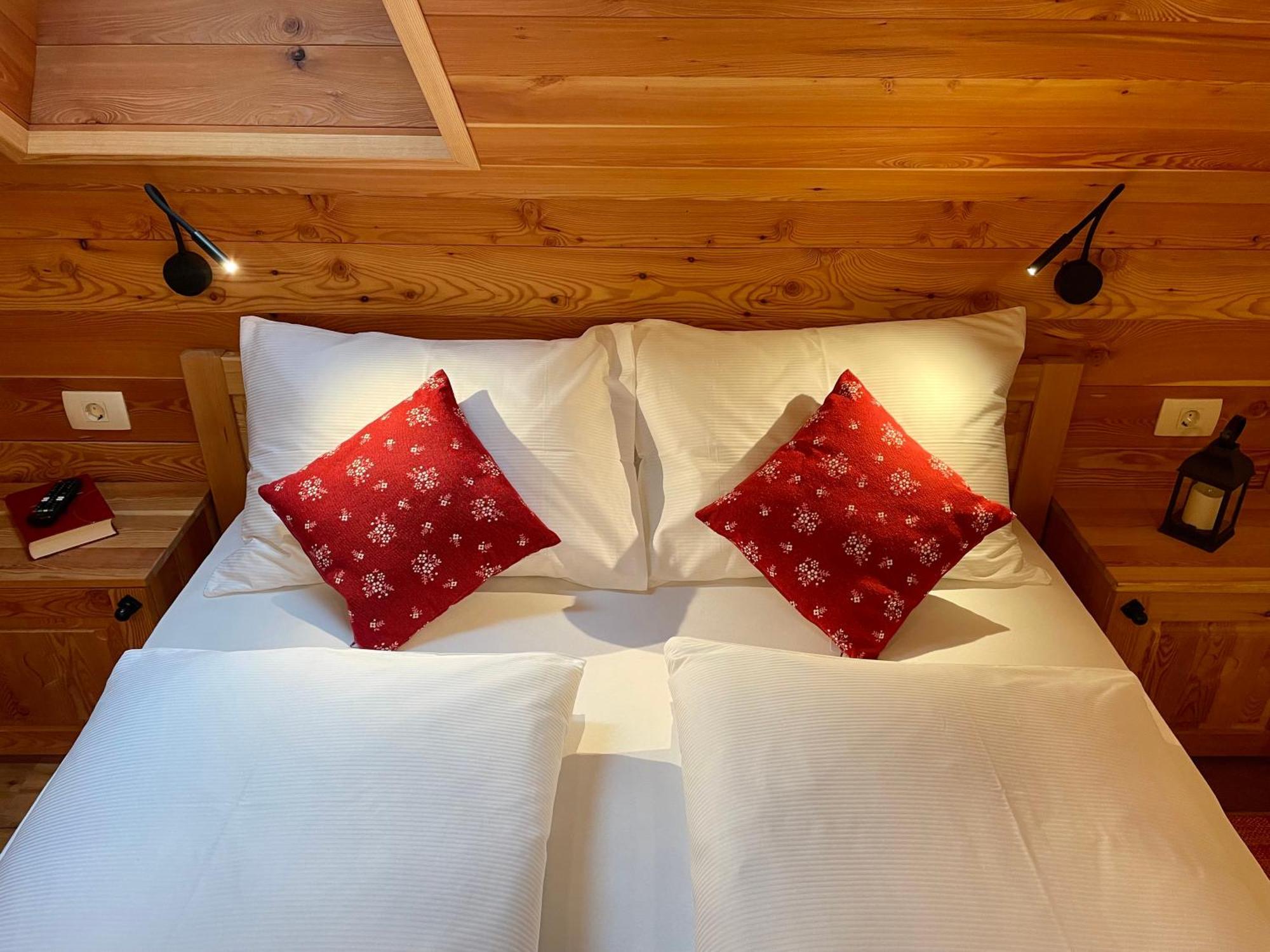 Hotel Surc Кранска гора Екстериор снимка