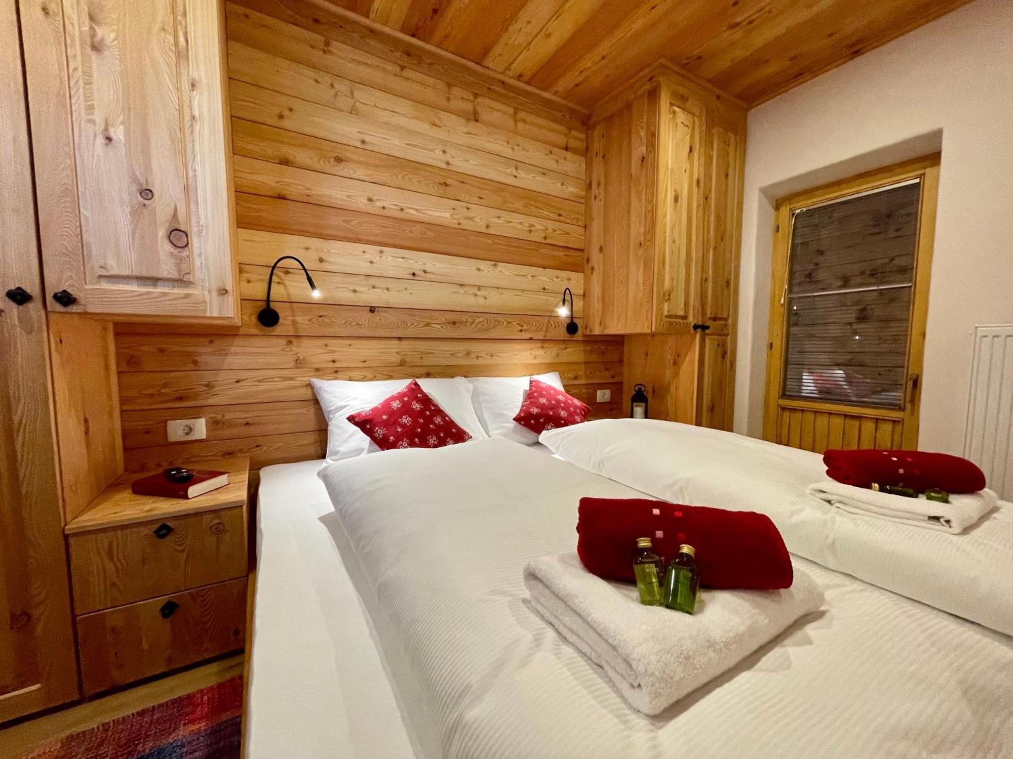 Hotel Surc Кранска гора Екстериор снимка