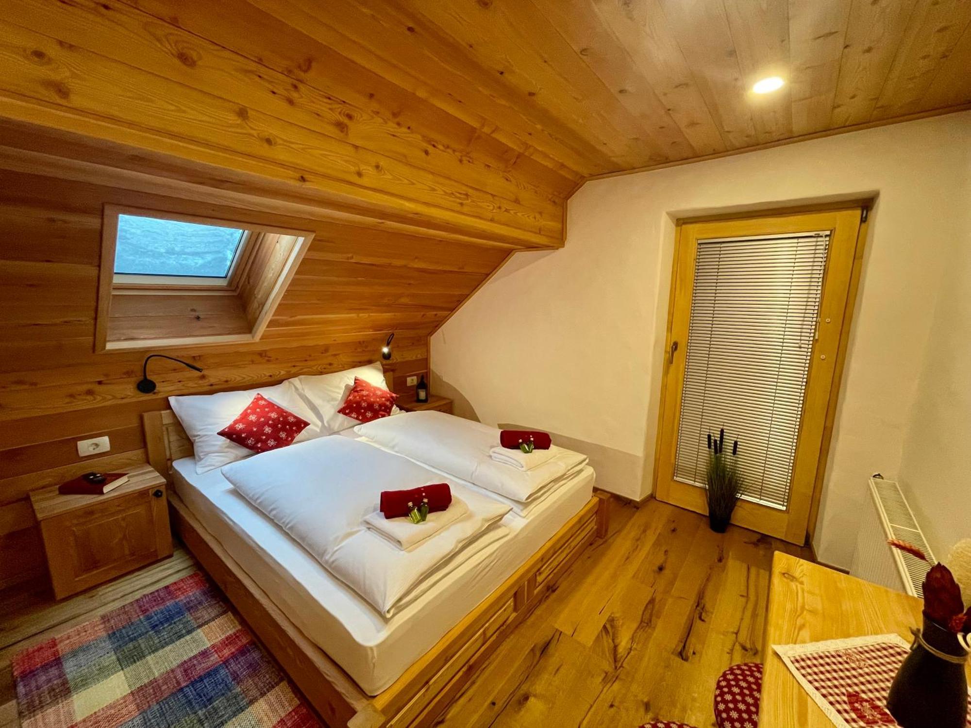 Hotel Surc Кранска гора Екстериор снимка
